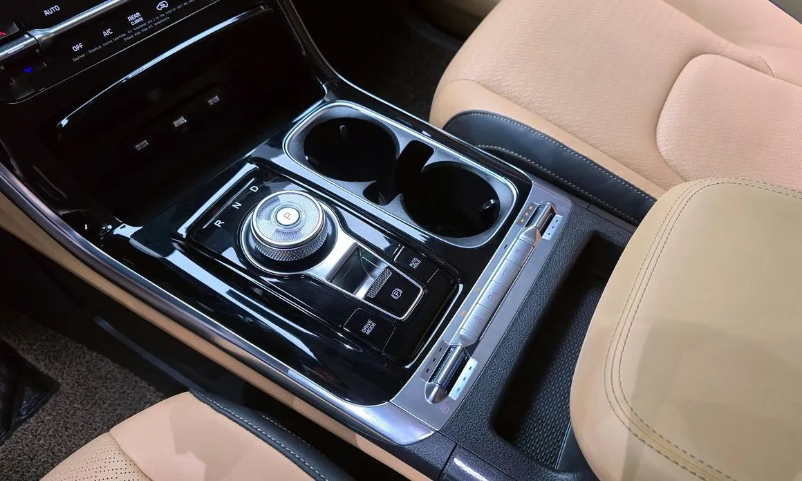Kia Carnival 2023 из KR, фото 7