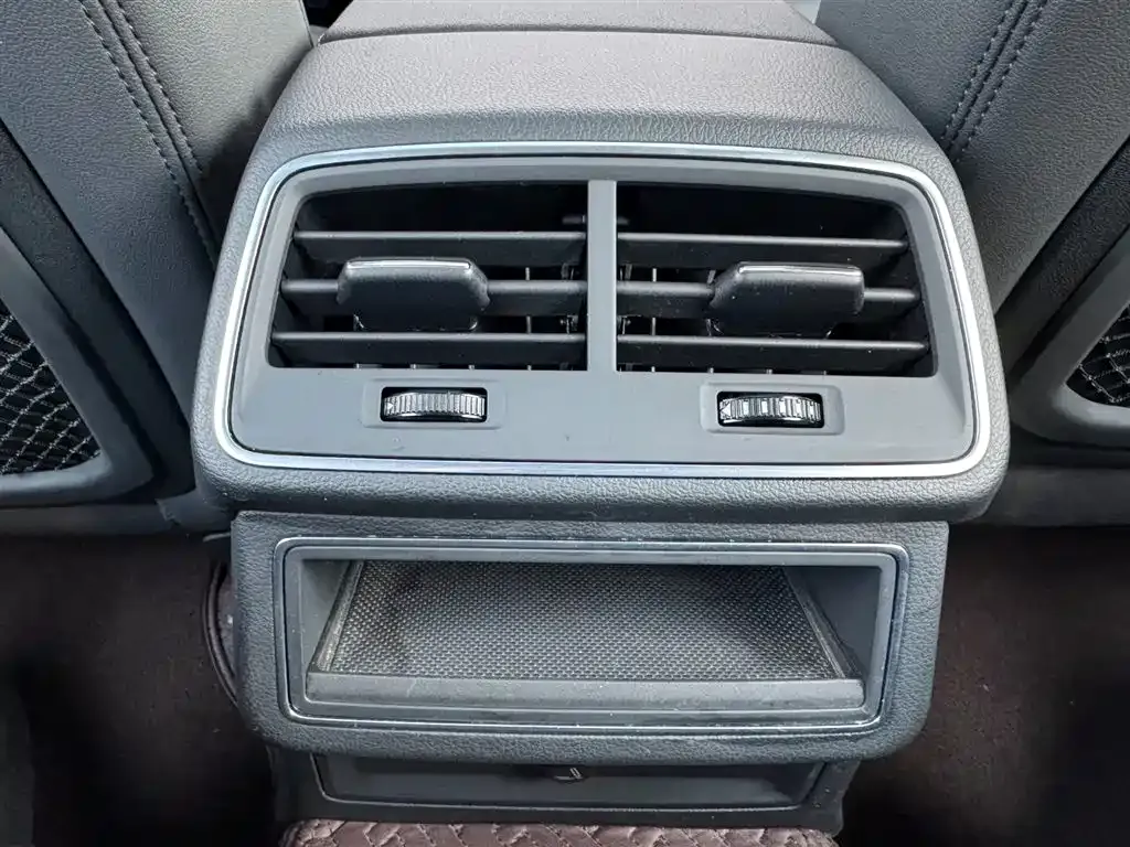 Audi A6 (Import) — фото 4