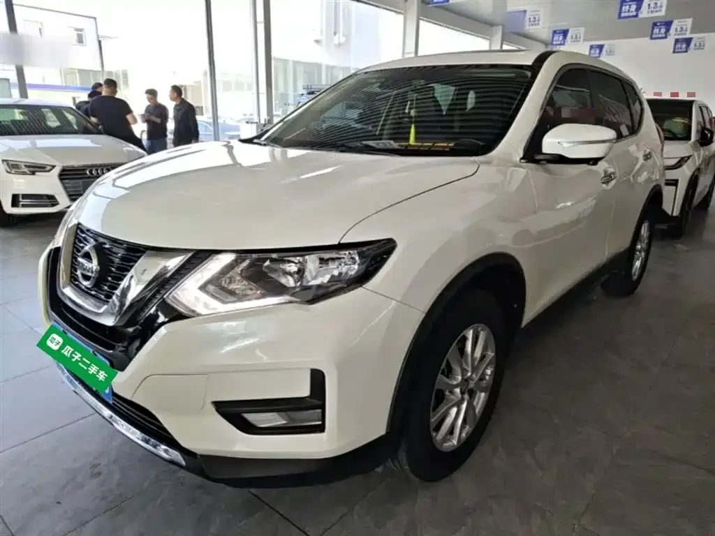 Nissan X-Trail — фото 4