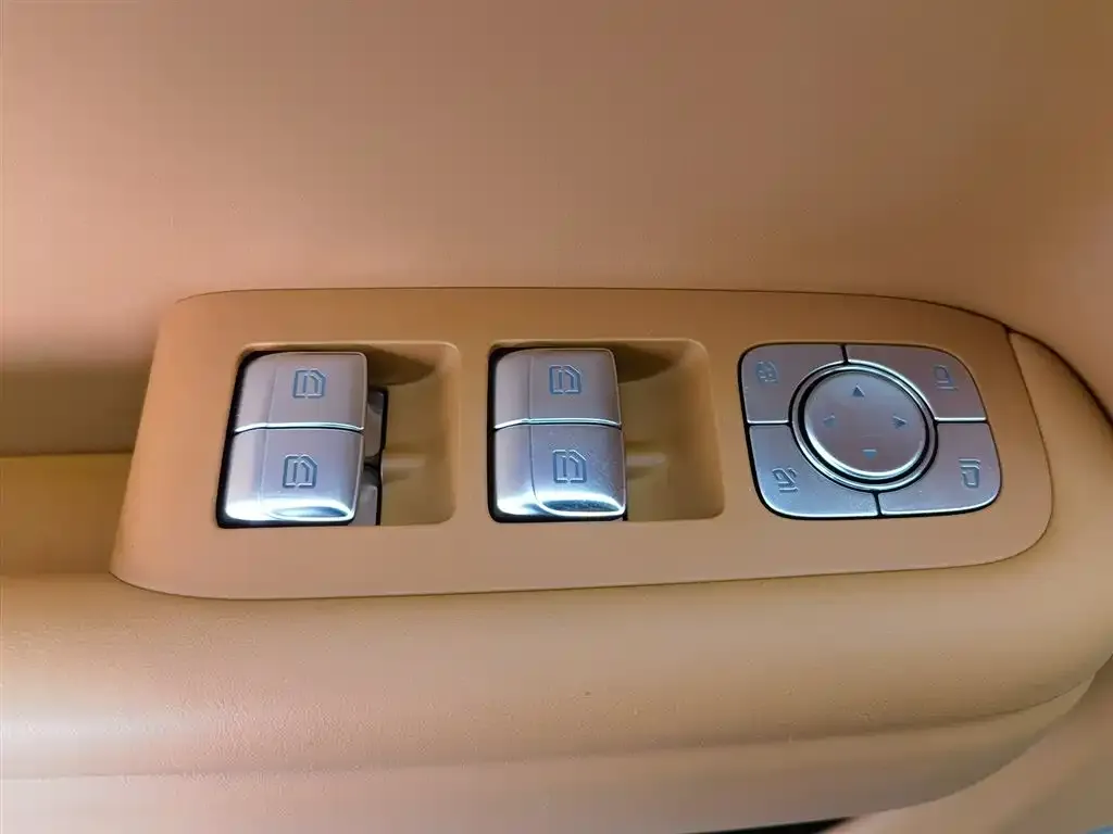 Li Auto L9 2024 из CN, фото 5