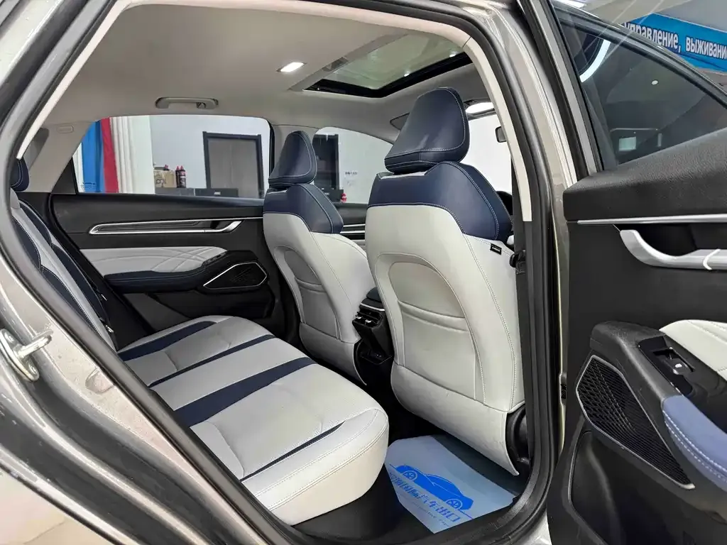 Geely Emgrand 2022 из CN, фото 9