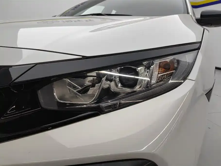 Honda Civic — фото 2