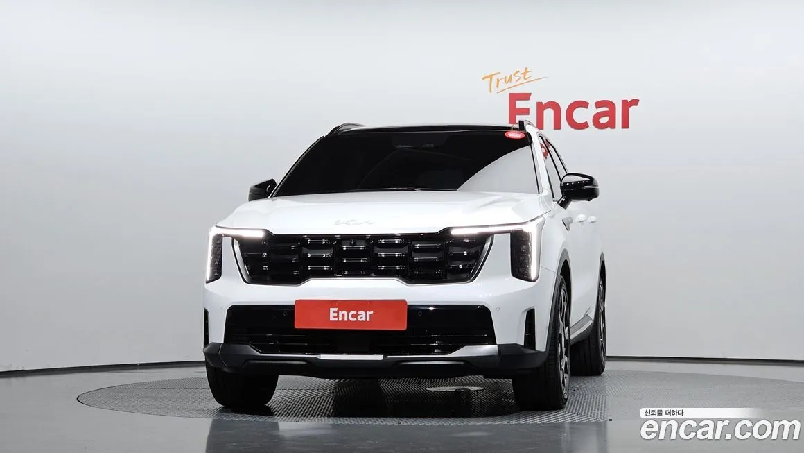 Kia Sorento — фото 6