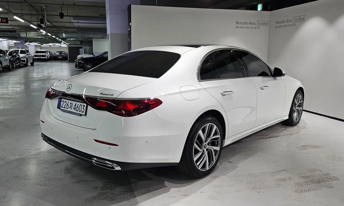 Mercedes-Benz E-Class 2024 из KR, фото 5