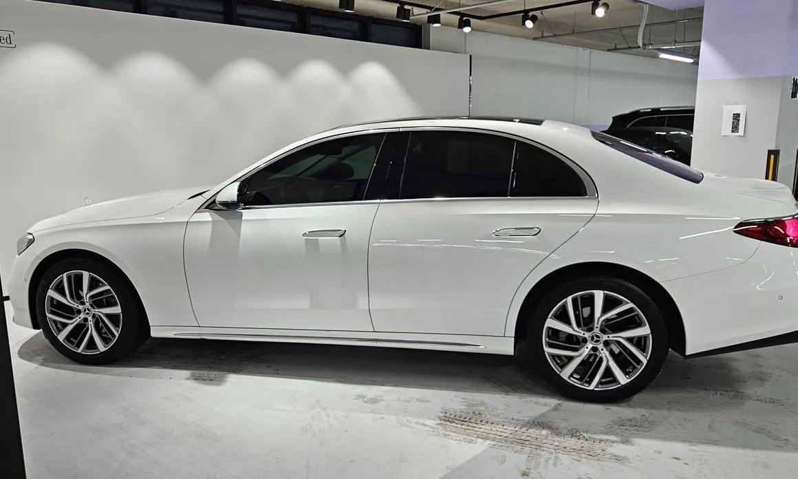 Mercedes-Benz E-Class 2024 из KR, фото 8
