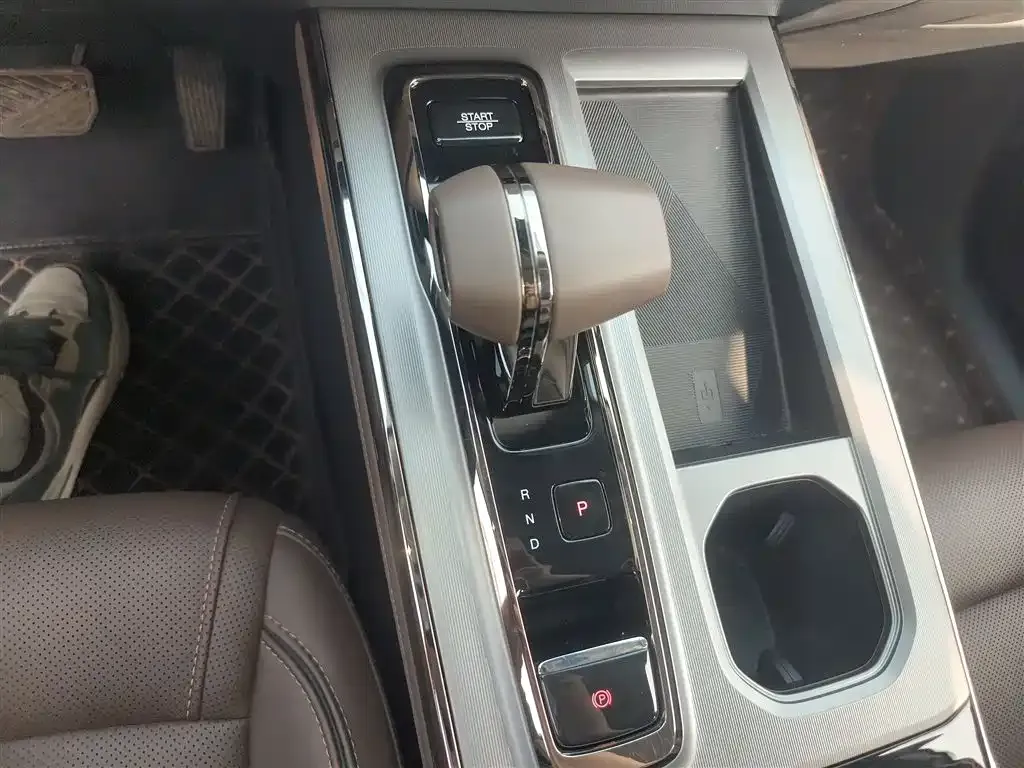 GAC Motor Trumpchi GS4 2024 из CN, фото 10