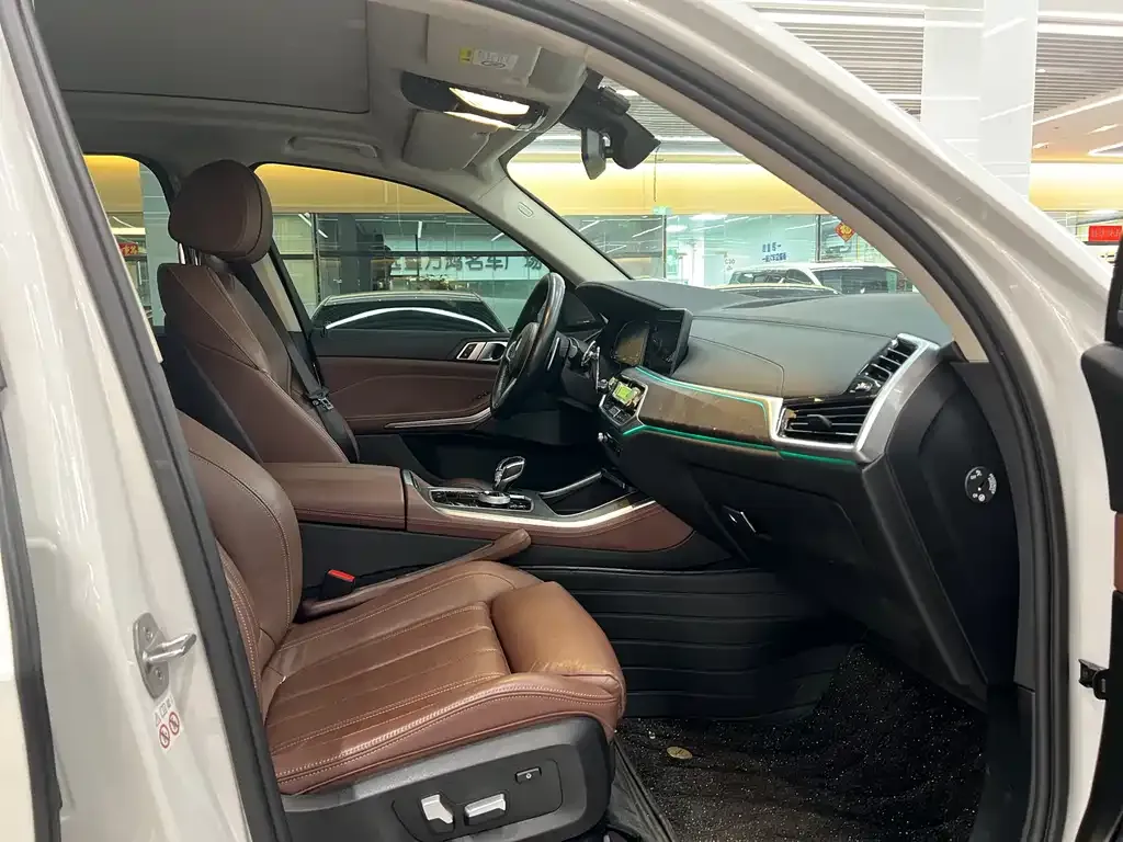 BMW X5 (Import) 2021 из CN, фото 5