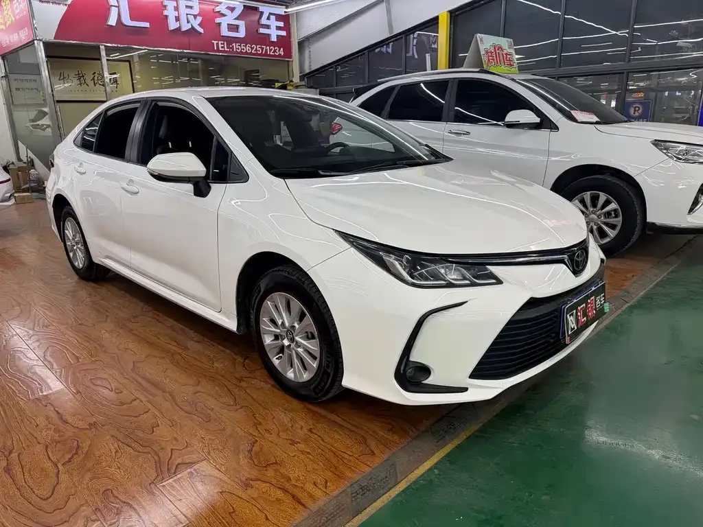 Toyota Corolla 2022 из CN, фото 3