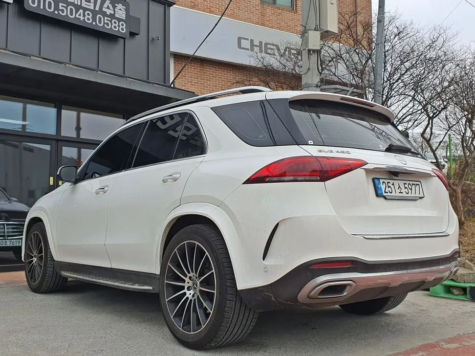 Mercedes-Benz GLE-Class — фото 6