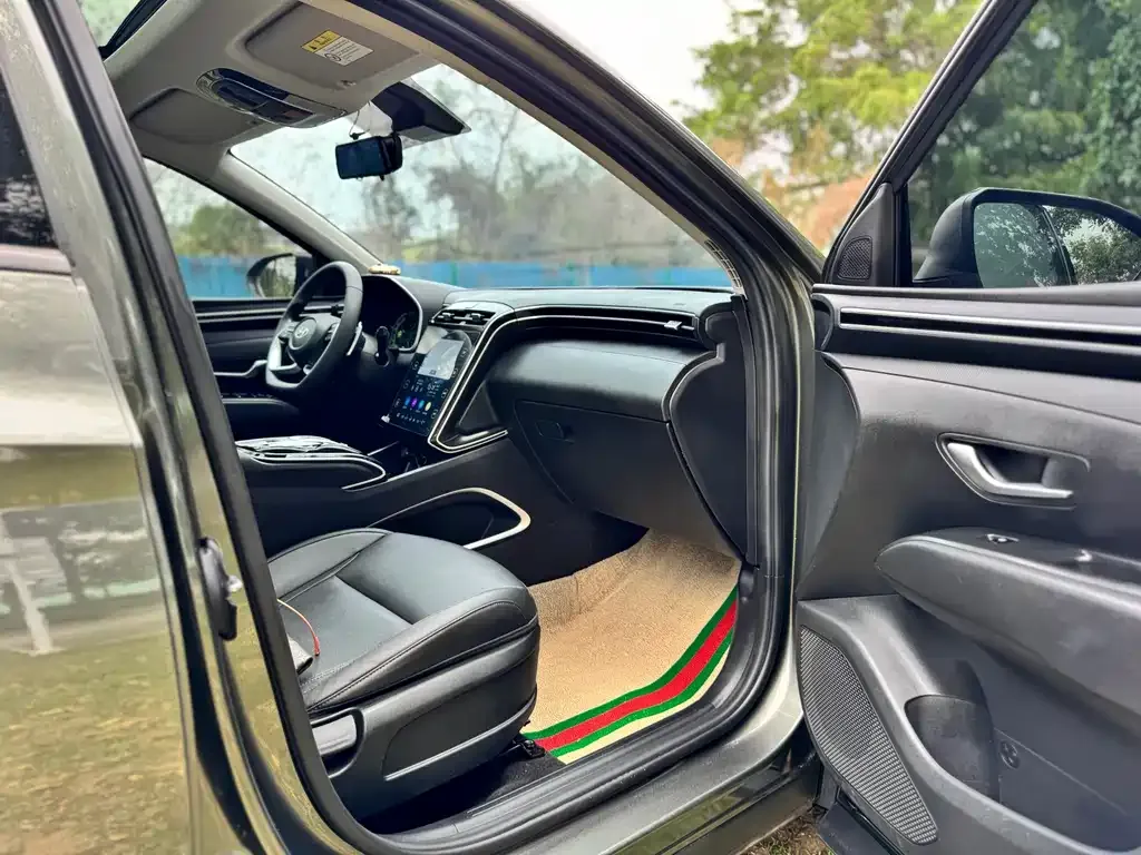 Hyundai Tucson 2023 из CN, фото 10