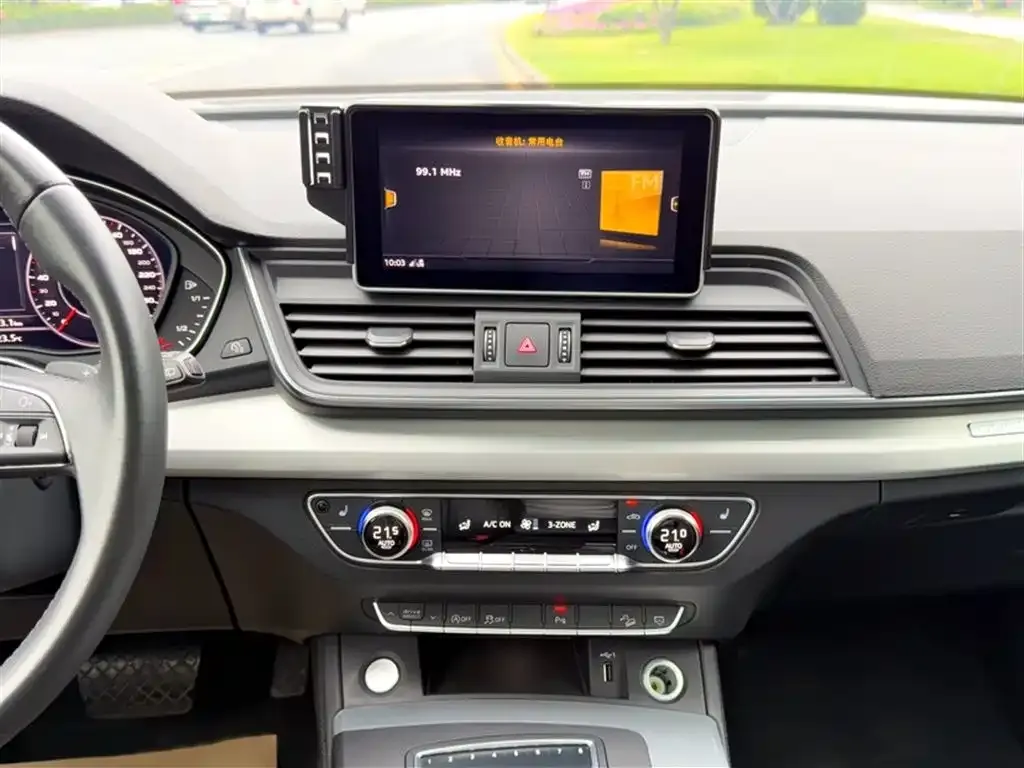 Audi Q5L 2021 из CN, фото 7
