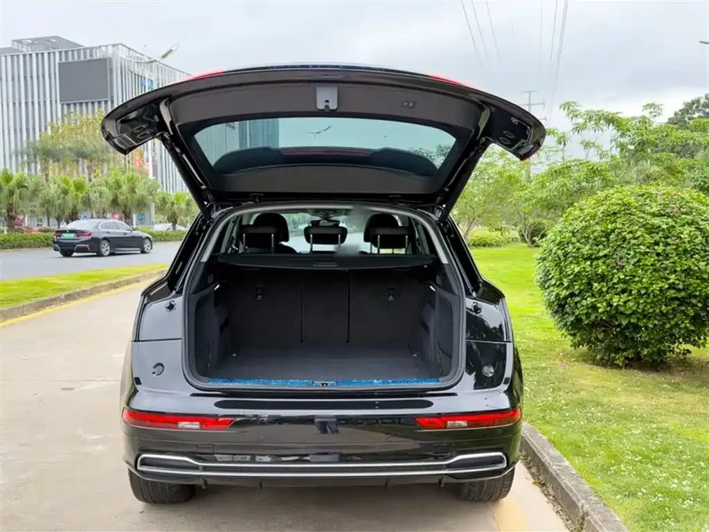 Audi Q5L 2021 из CN, фото 8