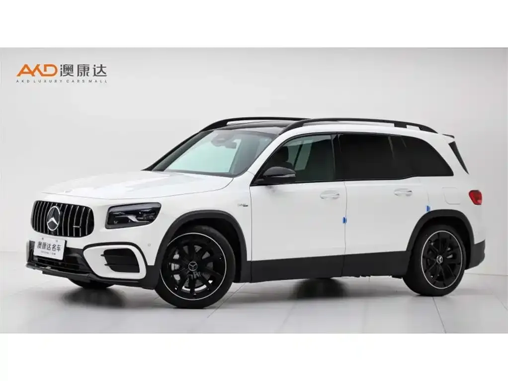 Mercedes-Benz GLB AMG — фото 1