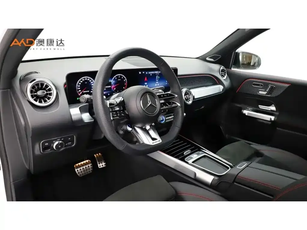 Mercedes-Benz GLB AMG — фото 10