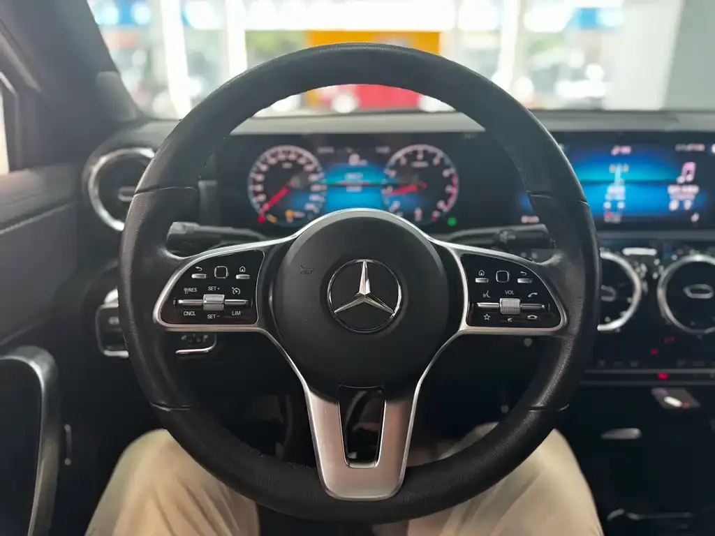 Mercedes-Benz A-Class 2021 из CN, фото 3