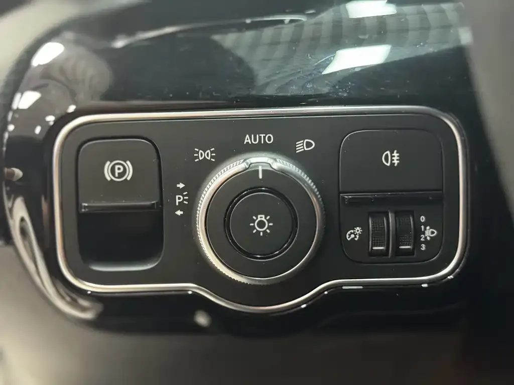 Mercedes-Benz A-Class 2021 из CN, фото 7