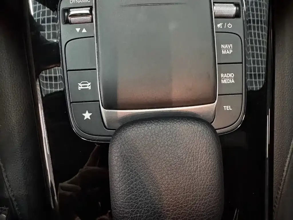 Mercedes-Benz A-Class 2021 из CN, фото 9