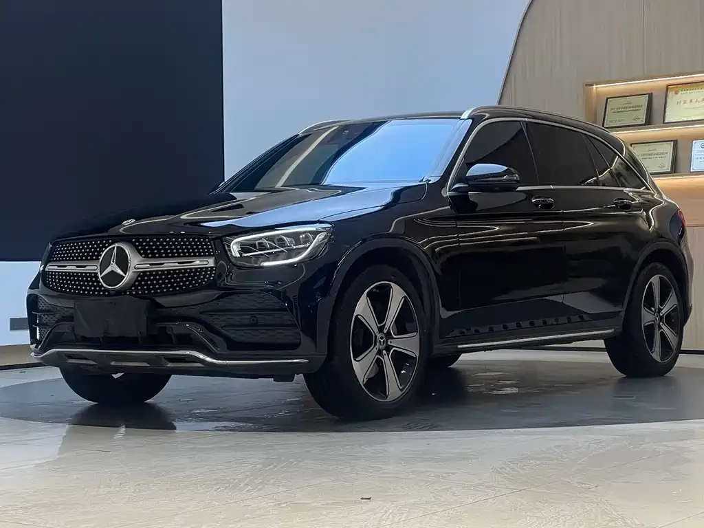 Mercedes-Benz GLC — фото 1