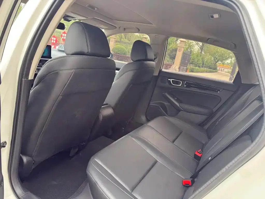 Honda Civic — фото 3