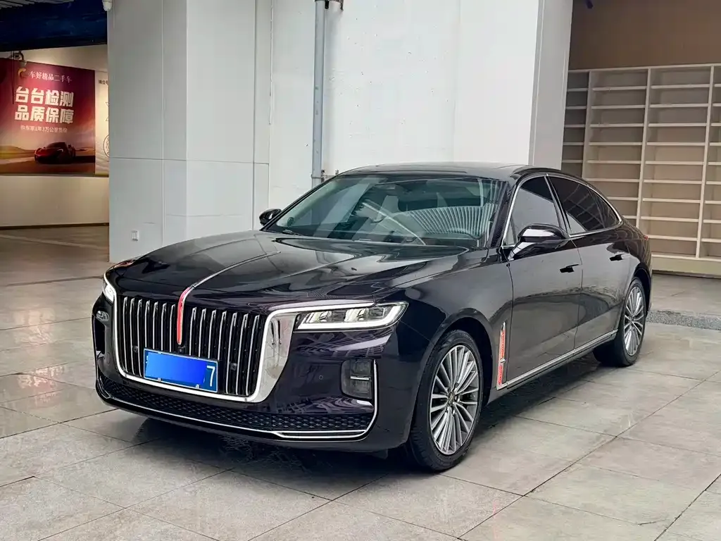 Hongqi H9 — фото 1