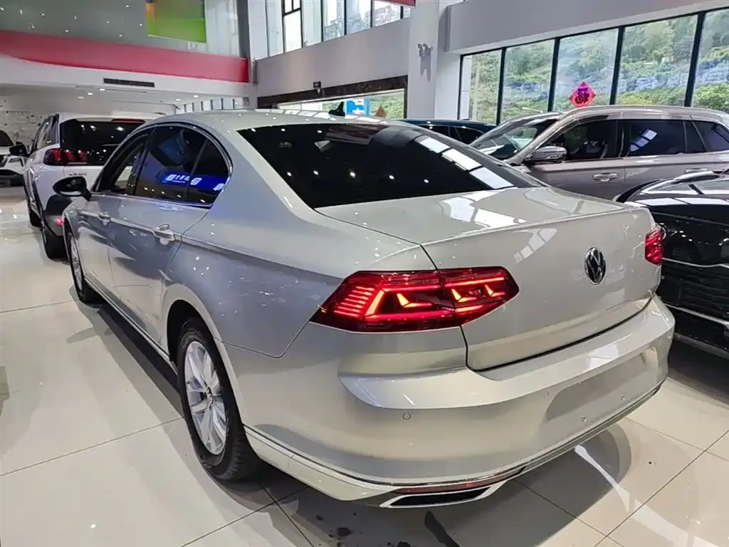 Volkswagen Magotan 2021 из CN, фото 10