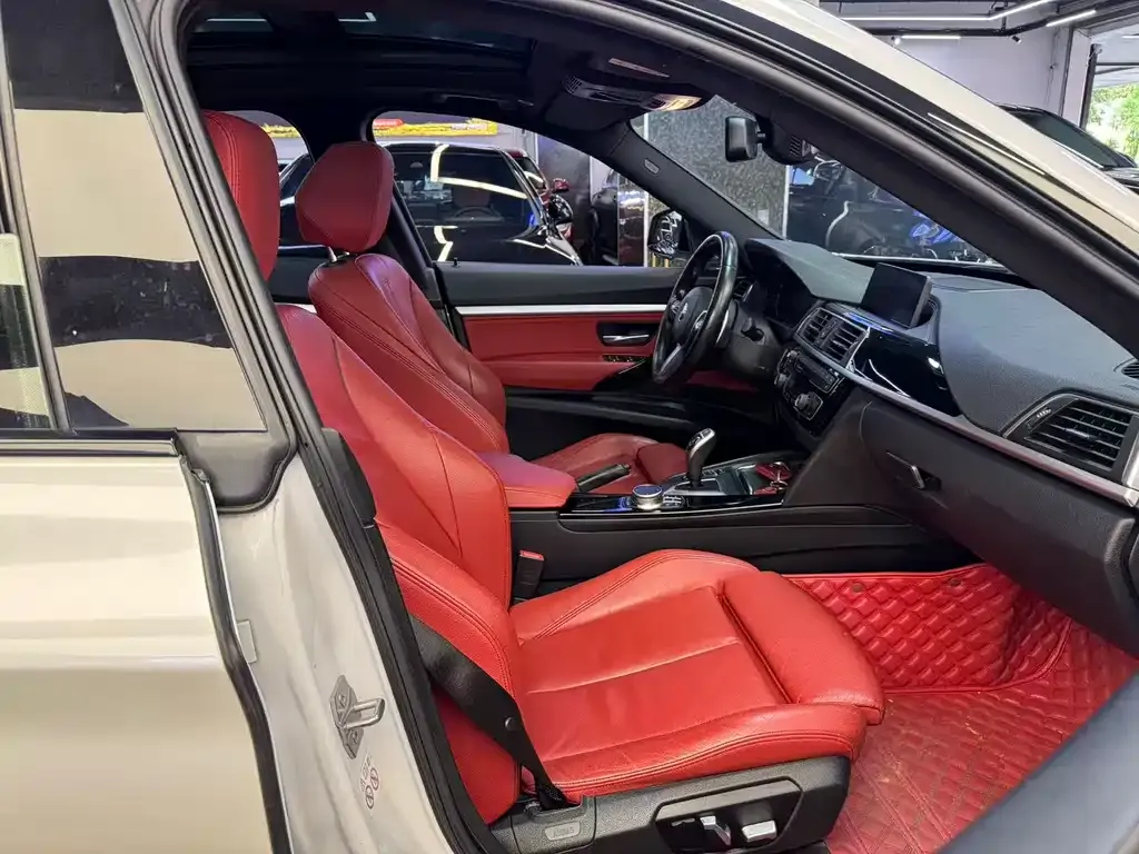 BMW 3 Series GT 2021 из CN, фото 2