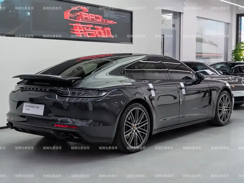 Porsche Panamera 2023 из CN, фото 5