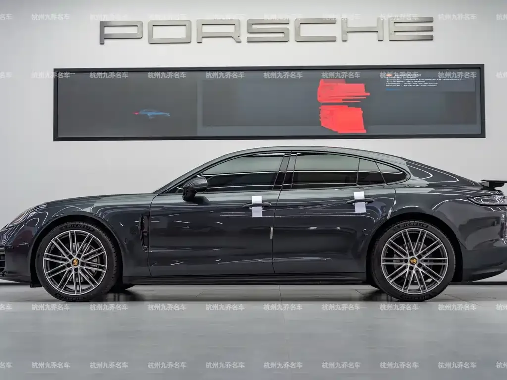Porsche Panamera 2023 из CN, фото 2