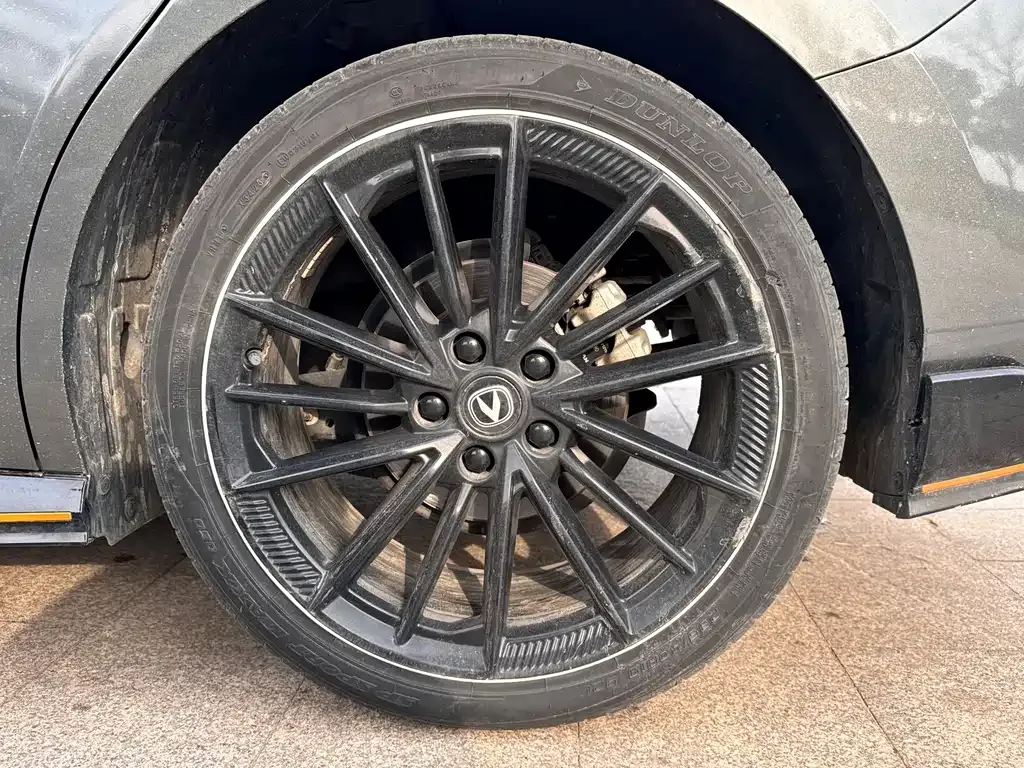 Changan UNI-V 2023 из CN, фото 4