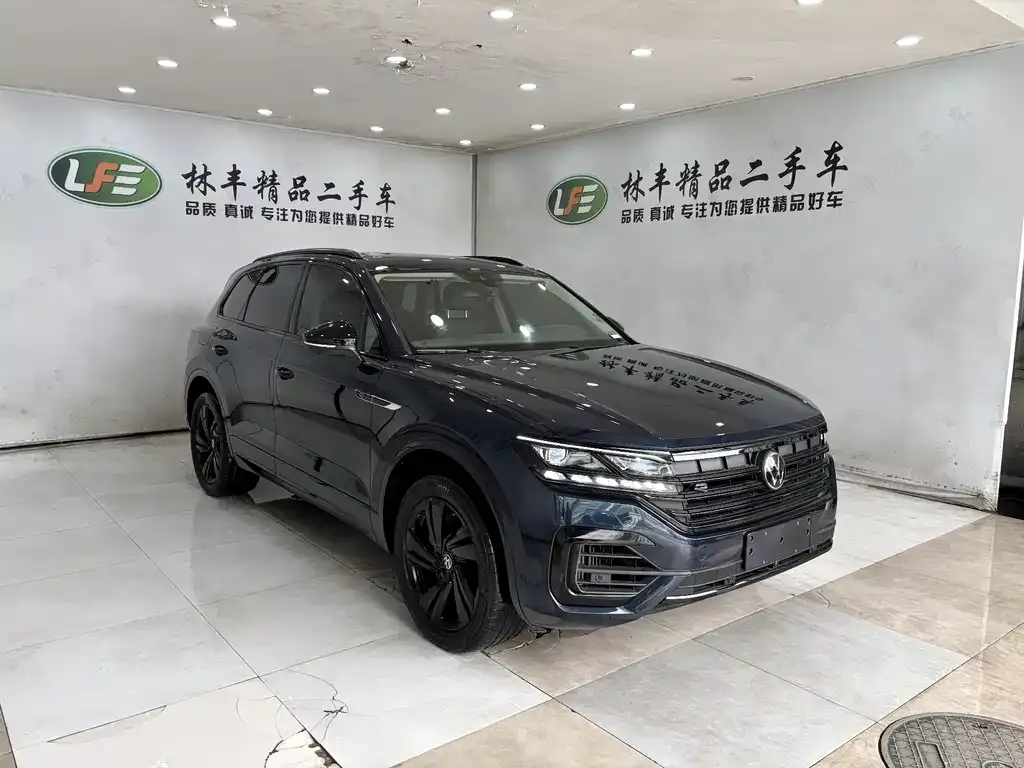 Volkswagen Touareg 2024 из CN, фото 7