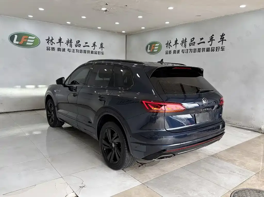 Volkswagen Touareg 2024 из CN, фото 5