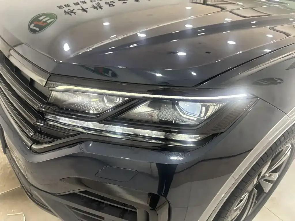 Volkswagen Touareg 2024 из CN, фото 10