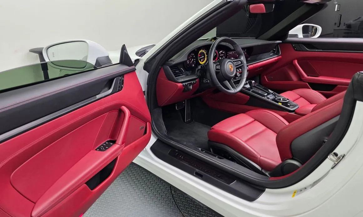 Porsche 911 2022 из KR, фото 9