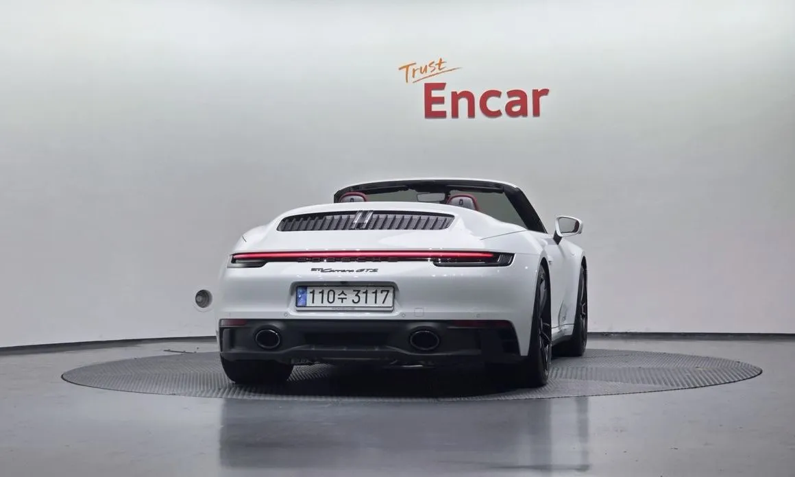 Porsche 911 2022 из KR, фото 8