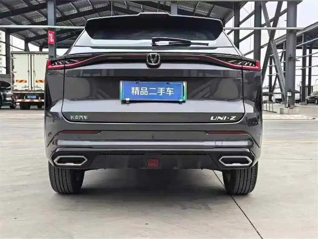 Changan UNI-Z New Energy 2024 из CN, фото 6