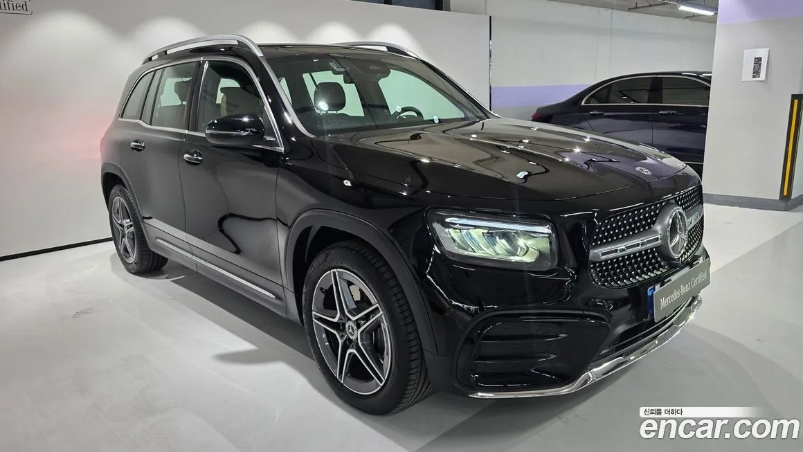 Mercedes-Benz GLB-Class — фото 10