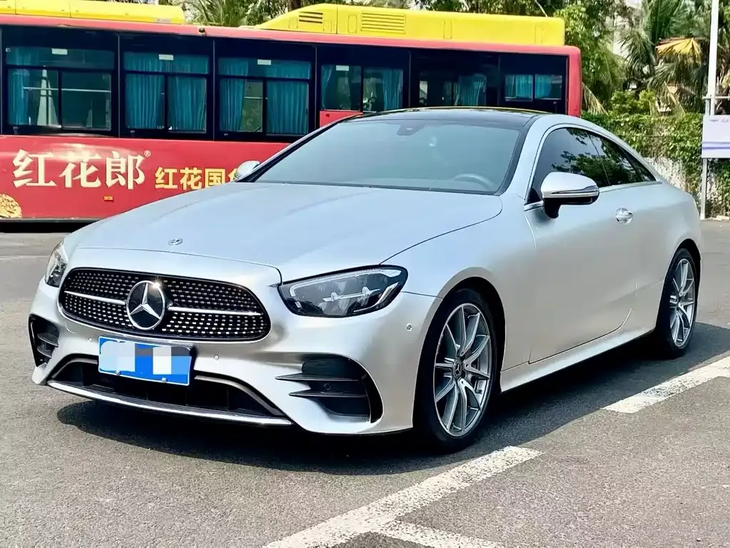 Mercedes-Benz E-Class (Import) 2021 из CN, фото 1