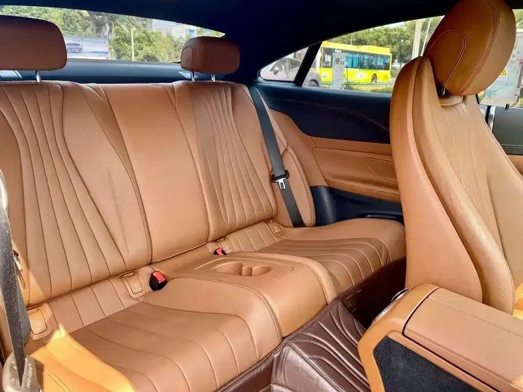 Mercedes-Benz E-Class (Import) 2021 из CN, фото 2