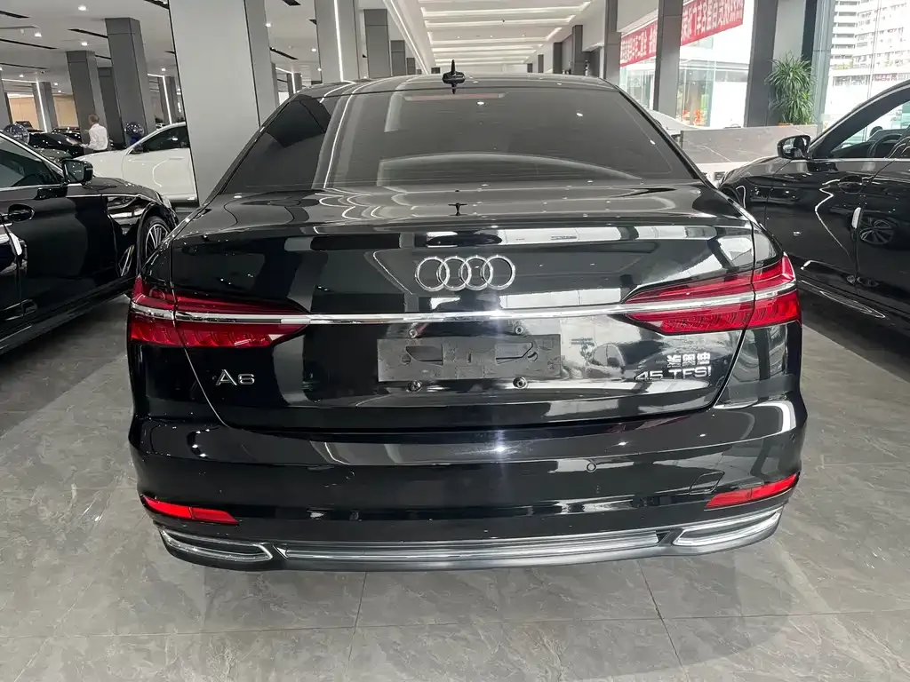 Audi A6L 2021 из CN, фото 7
