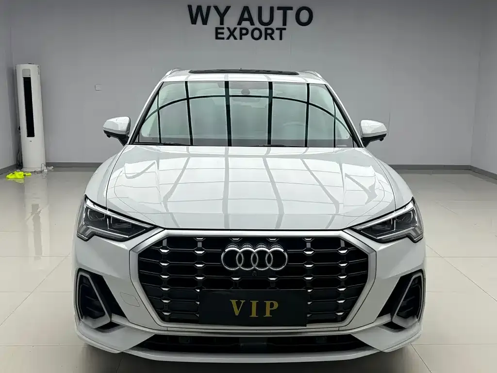 Audi Q3 — фото 3