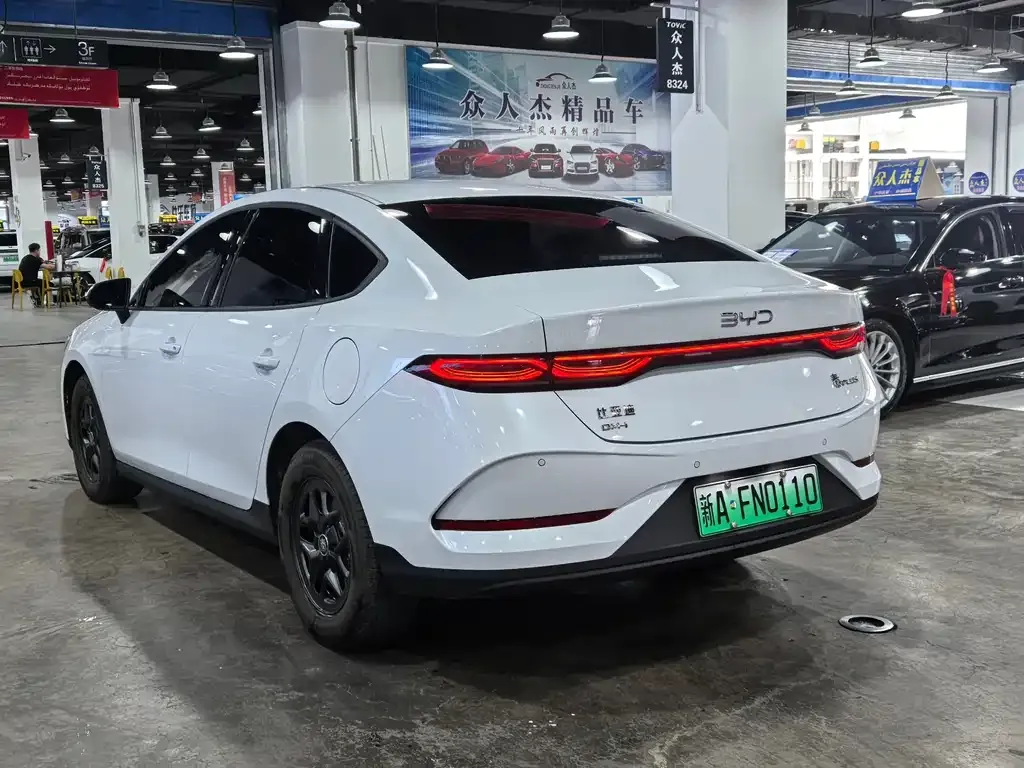 BYD Qin PLUS — фото 9