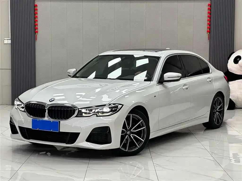 BMW 3 Series — фото 1