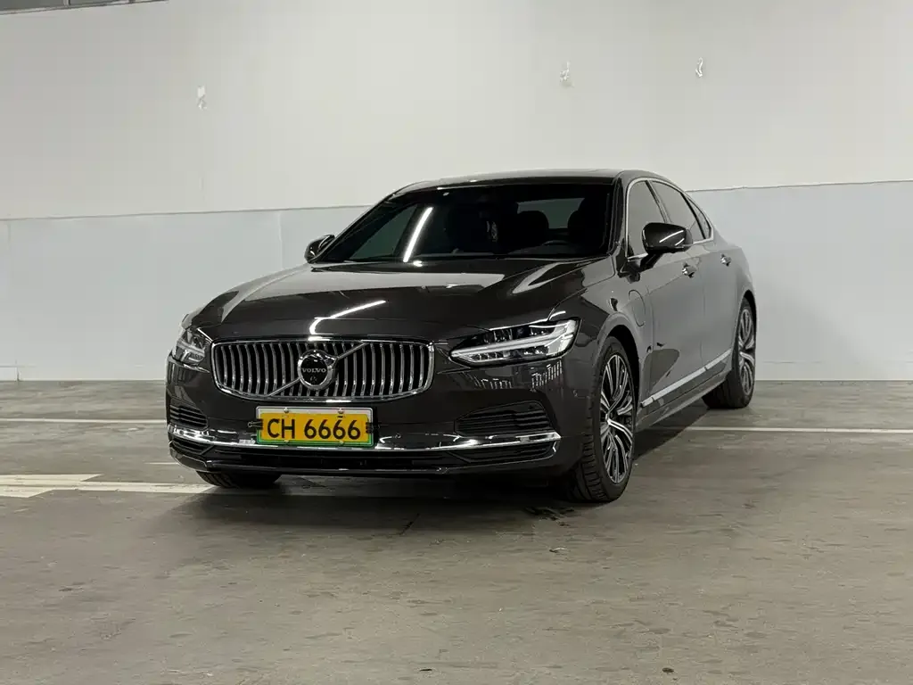 Volvo S90 PHEV