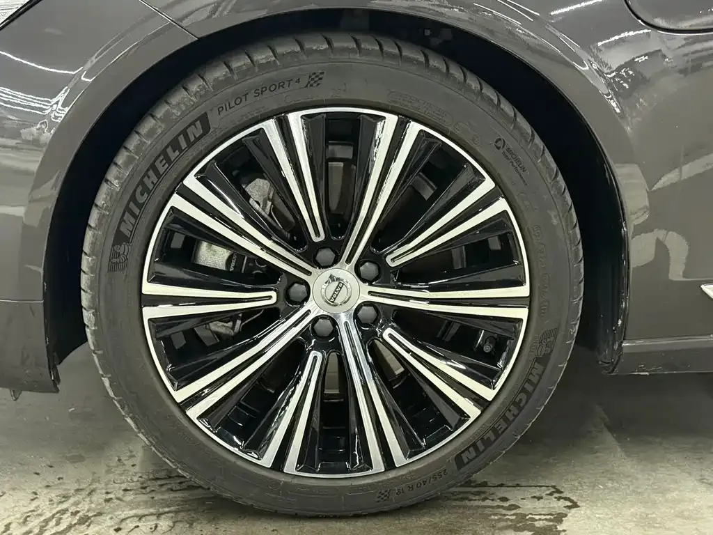 Volvo S90 PHEV 2021 из CN, фото 10