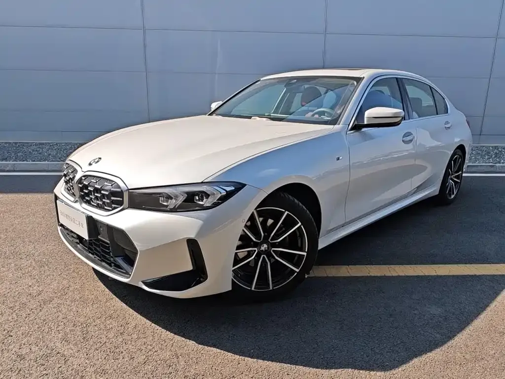 BMW 3 Series — фото 1