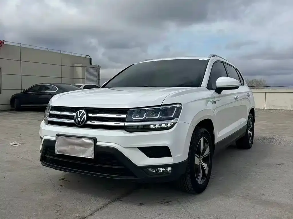 Volkswagen Tharu — фото 10