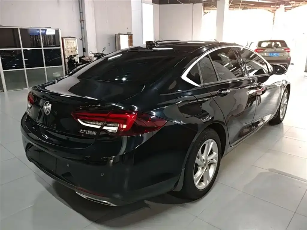 Buick Regal — фото 6