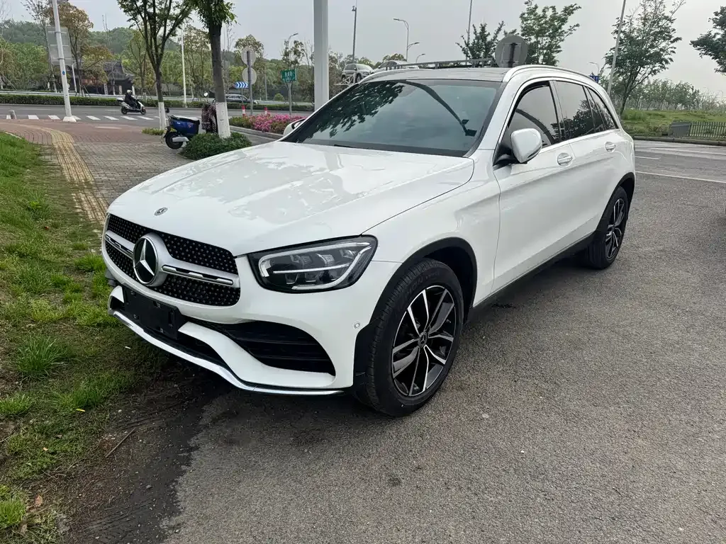 Mercedes-Benz GLC — фото 1