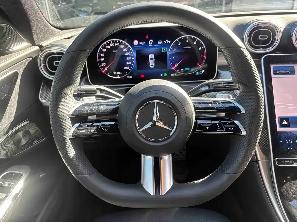 Mercedes-Benz C-Class — фото 10