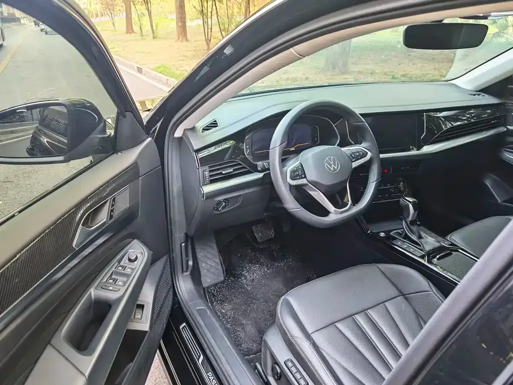 Volkswagen Passat — фото 4